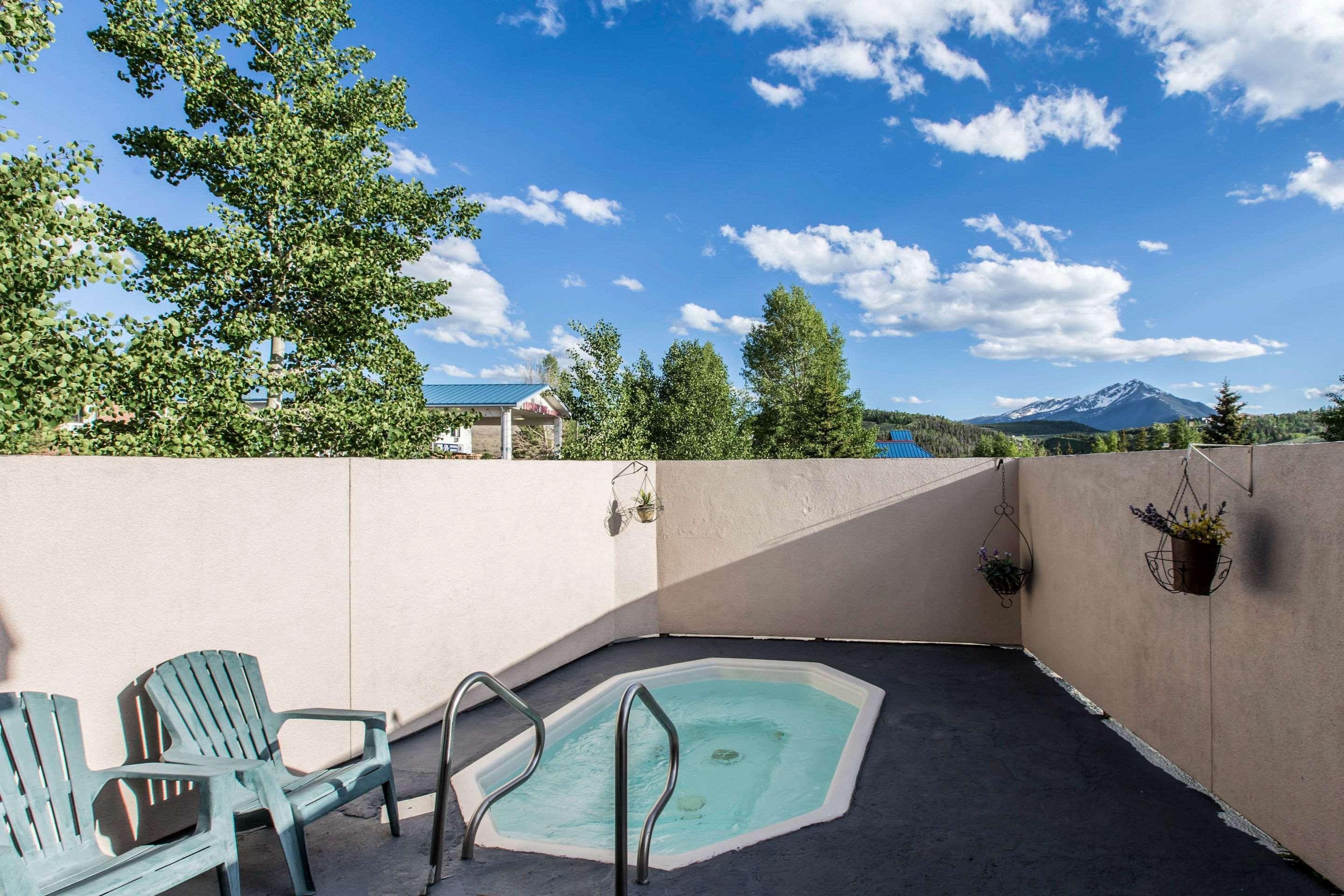 Quality Inn And Suites Silverthorne - Copper Mountain Eksteriør billede